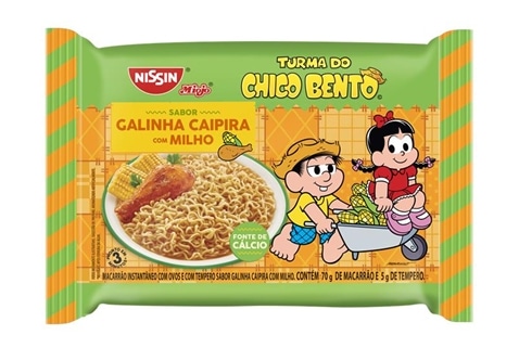 Novo sabor Galinha Caipira com Milho da Linha Suave Turma do Chico Bento da Nissin lançado em abril de 2026