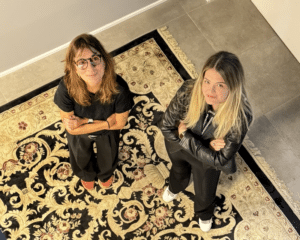 Raphaela Ramos e Juliana Tiltscher nova dupla criativa da 11:11 The Challenger Company anunciada em 2026 para atender a conta Francis