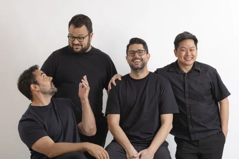 Lola TBWA anuncia quatro reforços para a Criação Caique Mazanek Rafael Zoehler Thiago Brunelli e Danilo Nagami liderados por Leo Macias em 2026