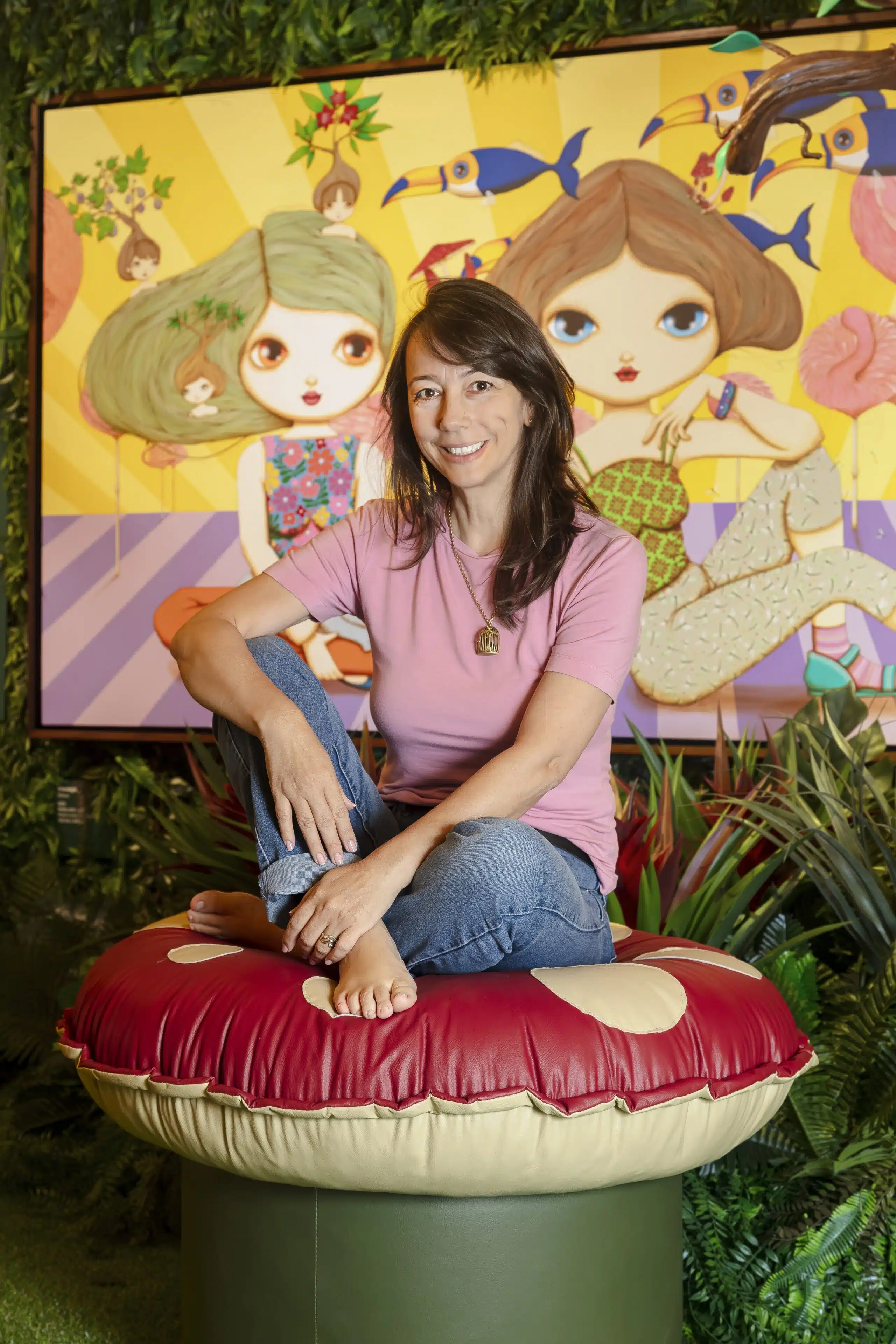 Exposição Portais de Nina Pandolfo aposta em acessibilidade com audiodescrição mapa para neurodivergentes e visita virtual em Libras no Farol Santander até 2 de agosto de 2026