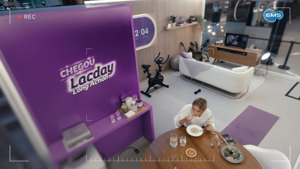 Juliana Didone protagoniza campanha Casa Transparente da EMS para o Lacday Long Action primeiro comprimido de enzima lactase com ação de até 8 horas