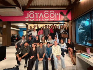 Jotacom BYD redes sociais marketing influência Brasil