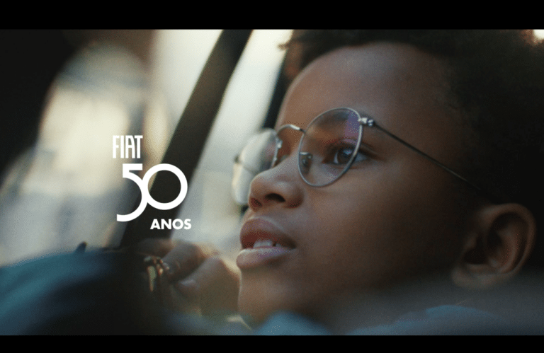 Fiat 50 anos Brasil campanha Há 50 anos fã do Brasil