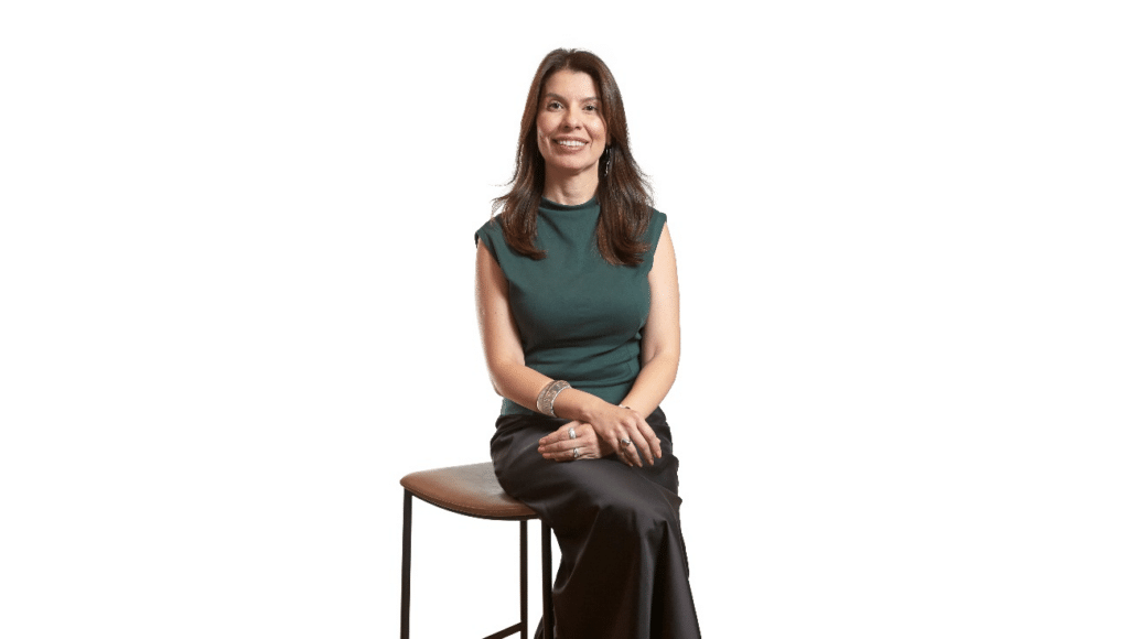 Ana Luiza Santos Chief Strategy Officer Leo agência estratégia