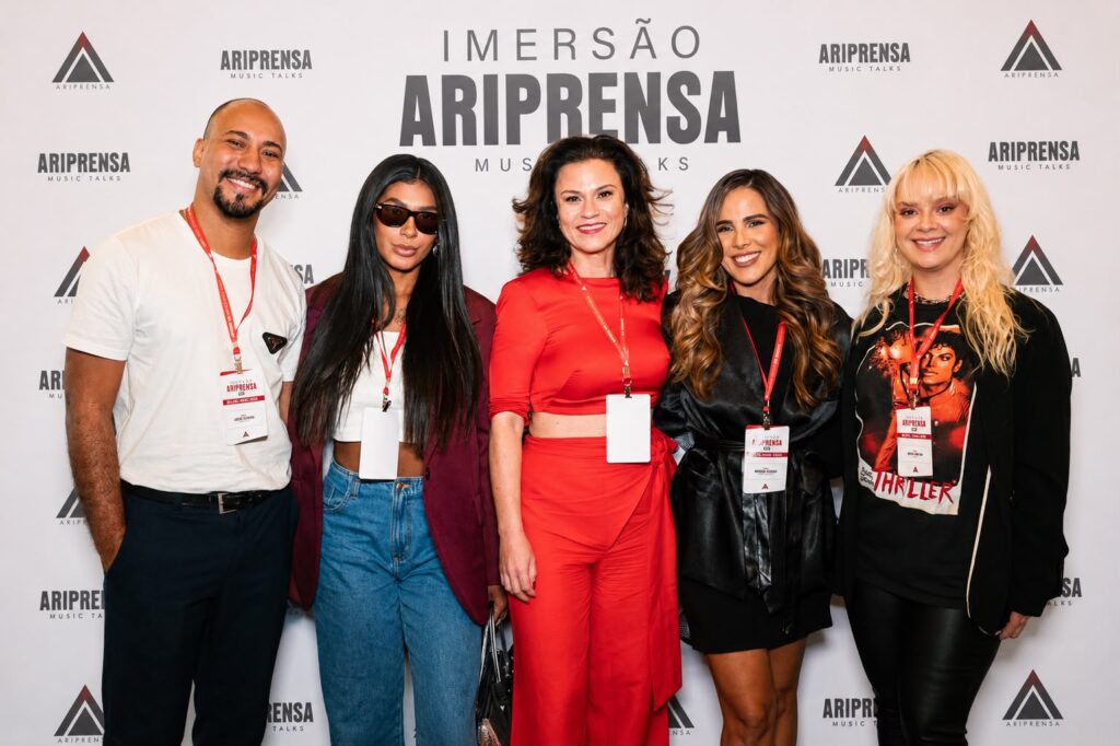Music Talks podcast arte pop mercado brasileiro Wanessa Pocah Lorena Simpson