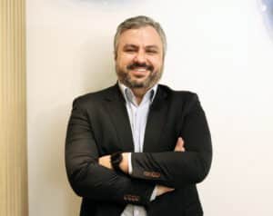 Paulo Schiavon Abotts Conselheiro Commerce Media