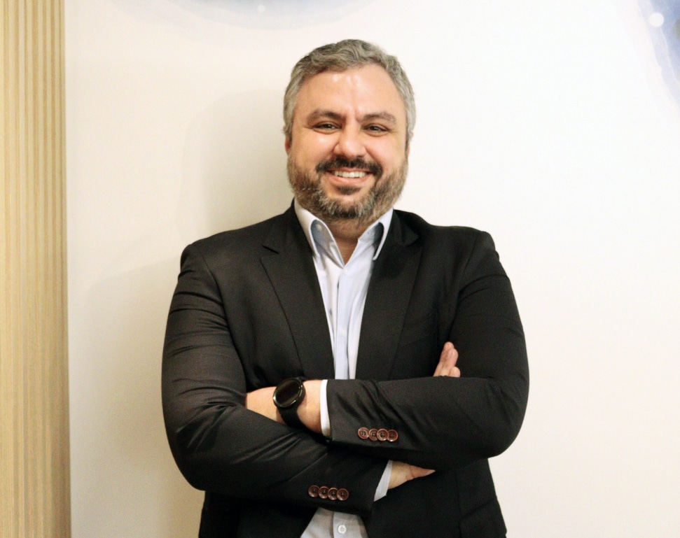 Paulo Schiavon Abotts Conselheiro Commerce Media