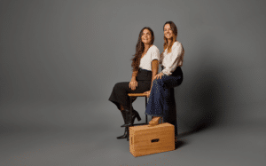 Bia Carmel, Head de OOH, e Rafaela Alves, COO da AlmapBBDO