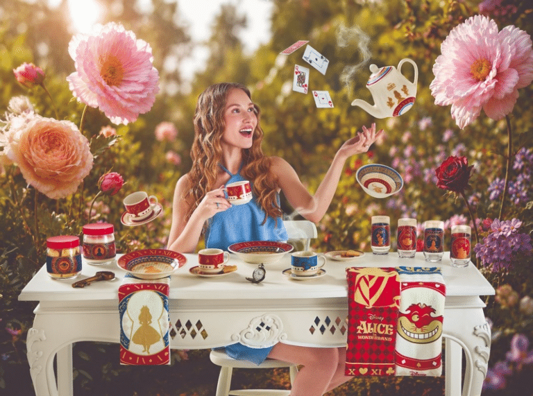 Coleção Avon inspirada em Alice no País das Maravilhas