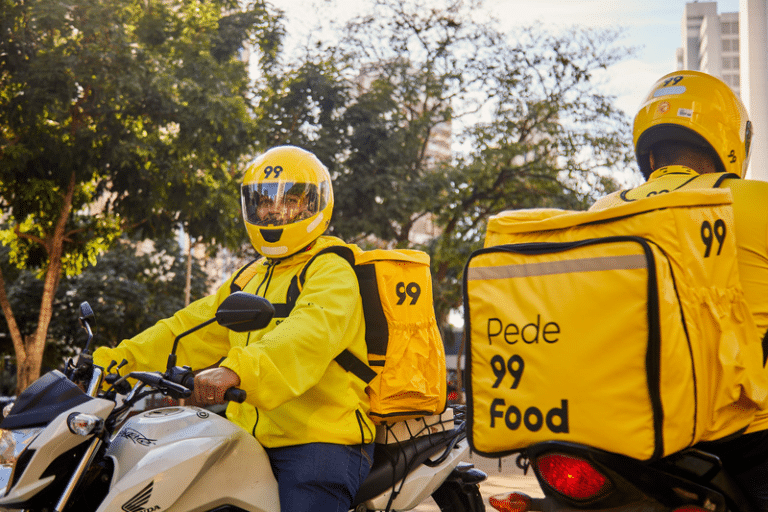 Pão francês e pão de queijo, itens mais pedidos no café da manhã pela 99Food