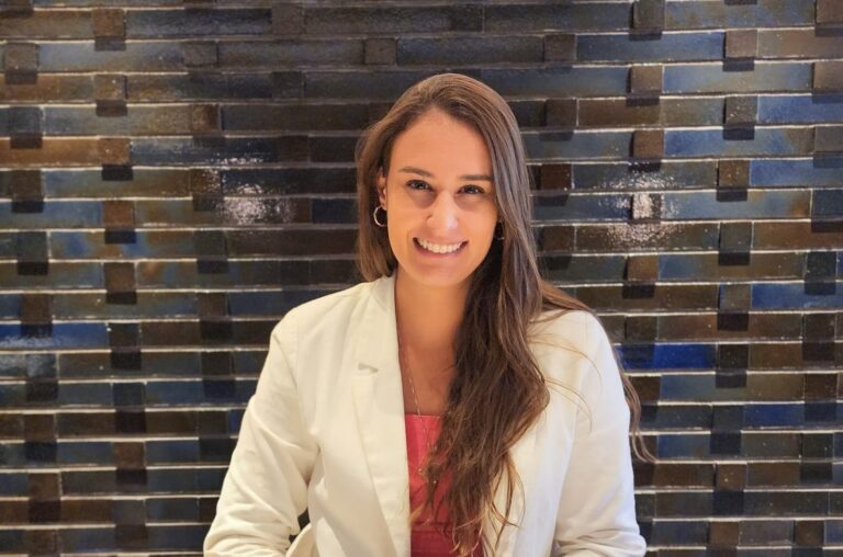 Luana Nardez, gerente de Marketing do portfólio de gatos da Mars no Brasil
