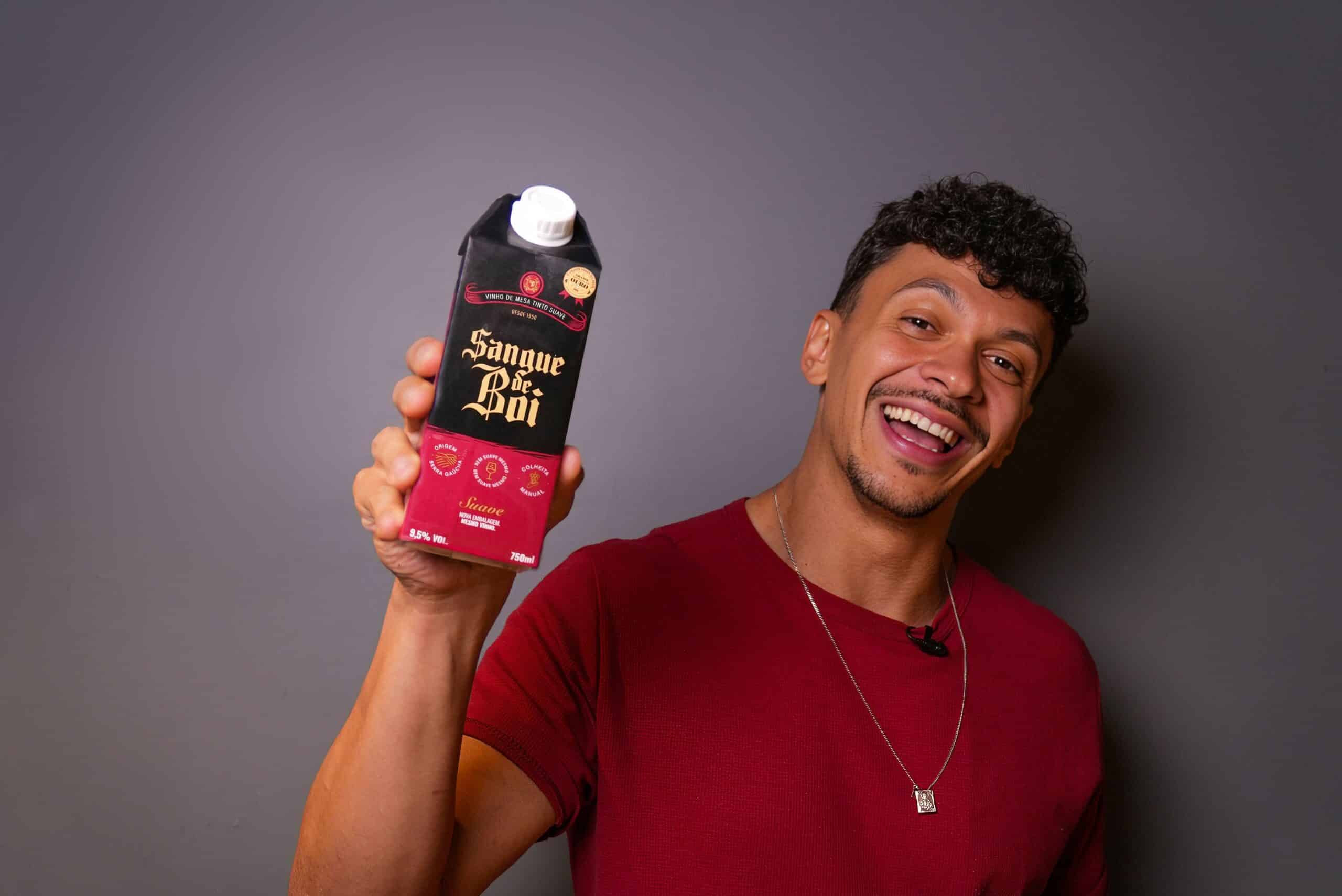 Nova embalagem Tetra Pak de 750 ml do Sangue de Boi