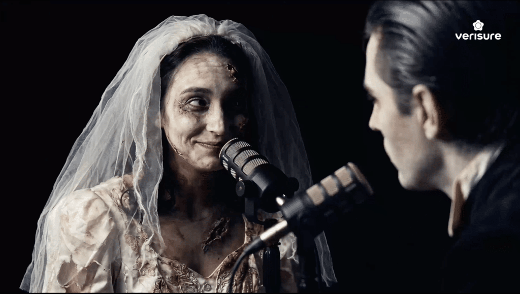 Verisure usa vampiro e IA em campanha de Halloween pela Milà