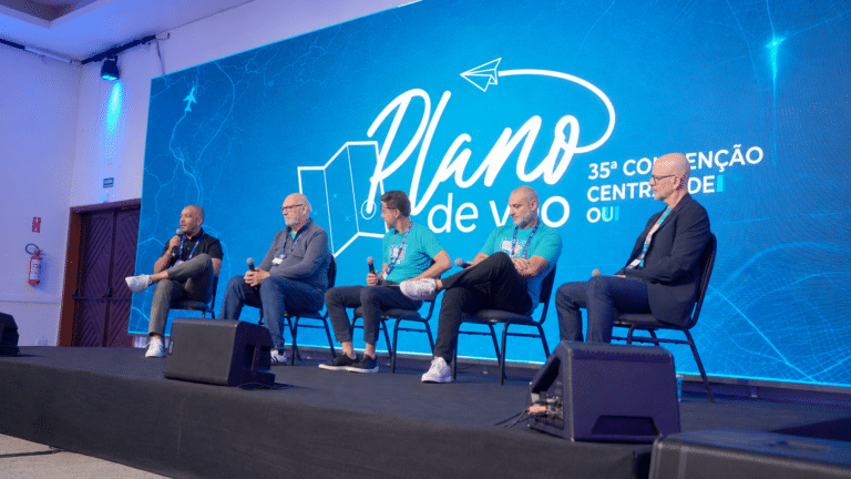 Central de Outdoor faz convenção com associados que faturam R$ 2,9 bi